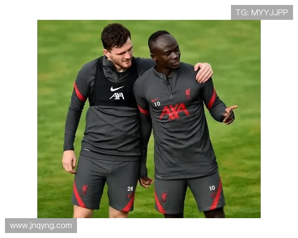 纪念红色传奇森林主场西看台更名约翰罗伯逊致敬足球荣耀永恒精神传承